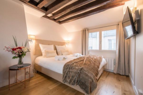 Гостиница Breathtaking View of Paris - Luxury Apartment  Париж